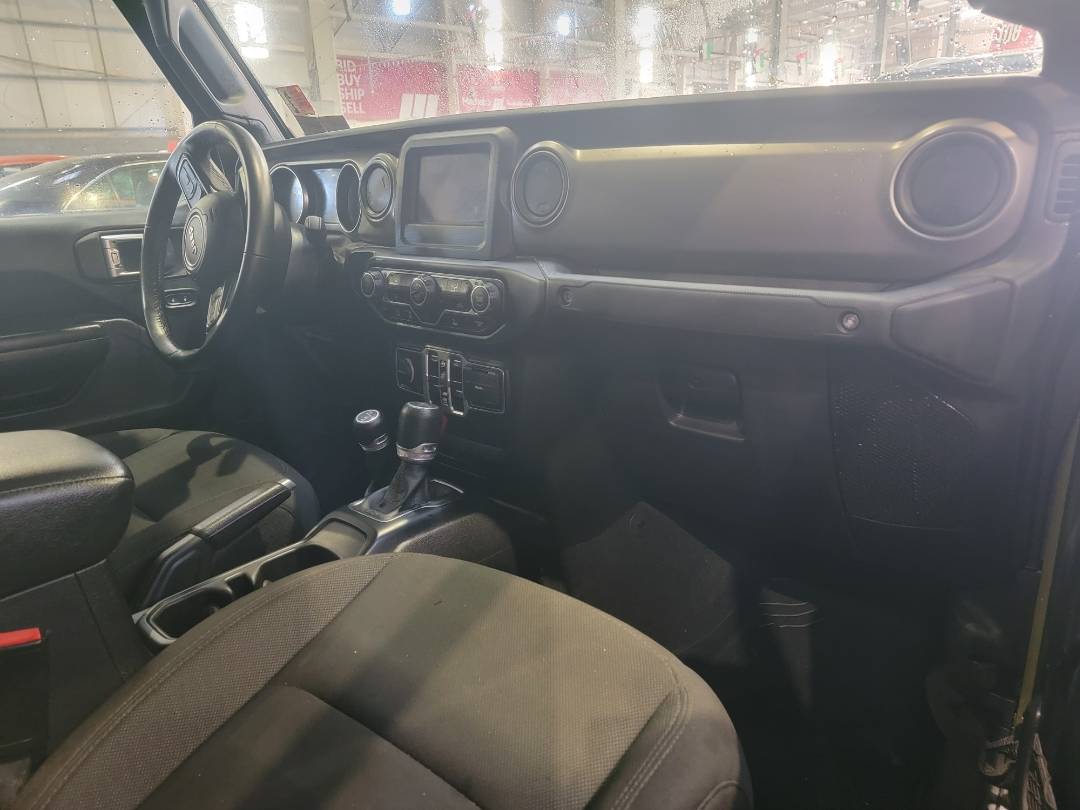 2021 JEEP GLADIATOR — 23186 Miles — Lot L565858 - Marhaba Auctions Used Cars - Image 5