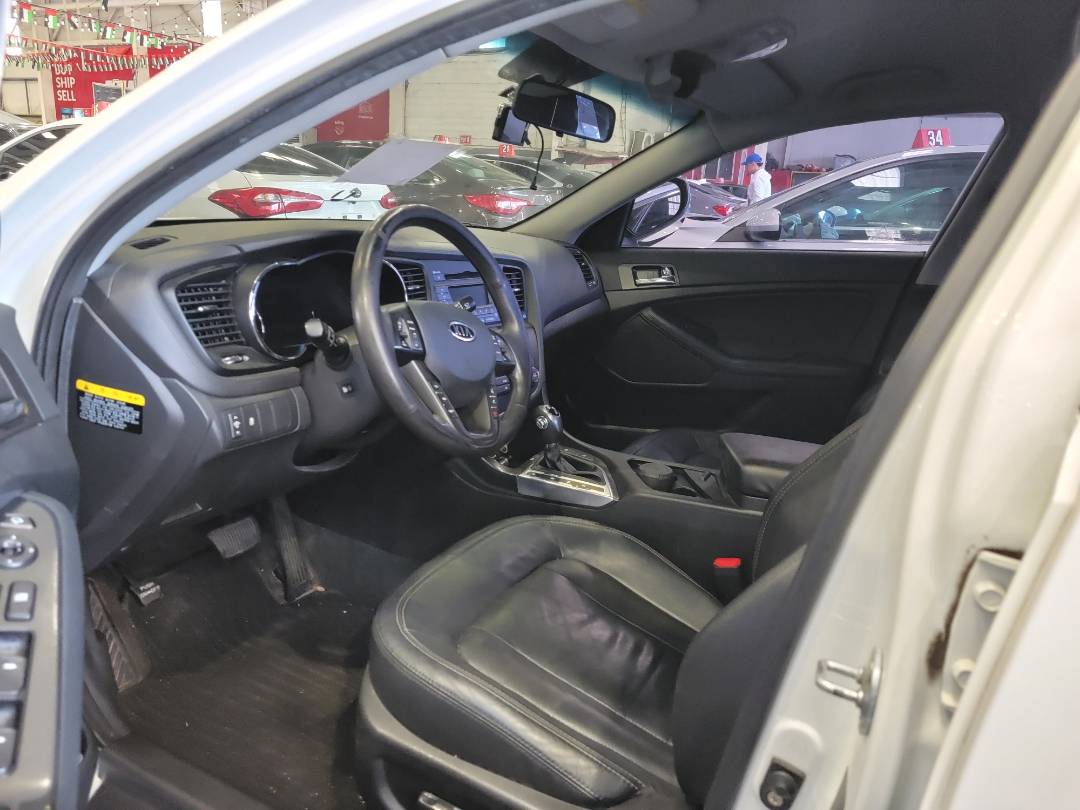 2013 KIA K5 — 186797 KM — Lot 019332 — Main - Marhaba Auctions Used Cars - Image 6
