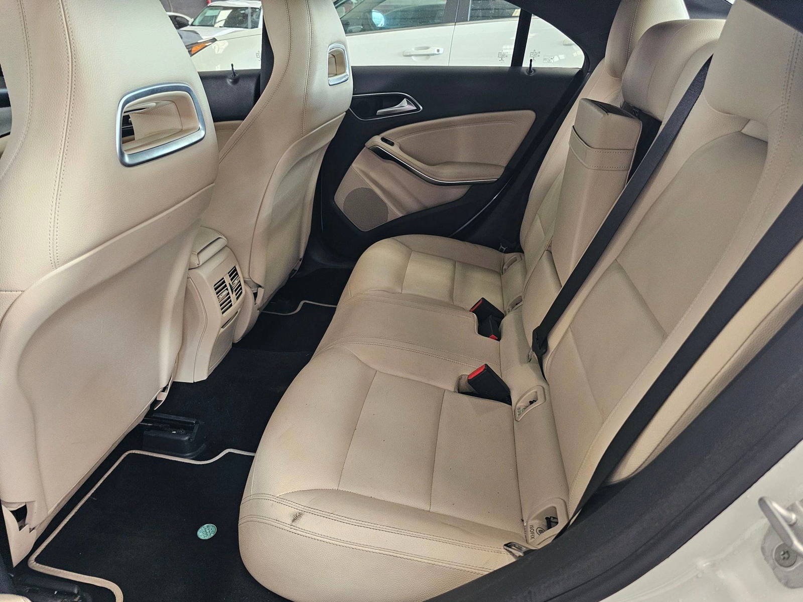 MERCEDES BENZ CLA 250 2018 - Marhaba Auction Used Cars - Image 9