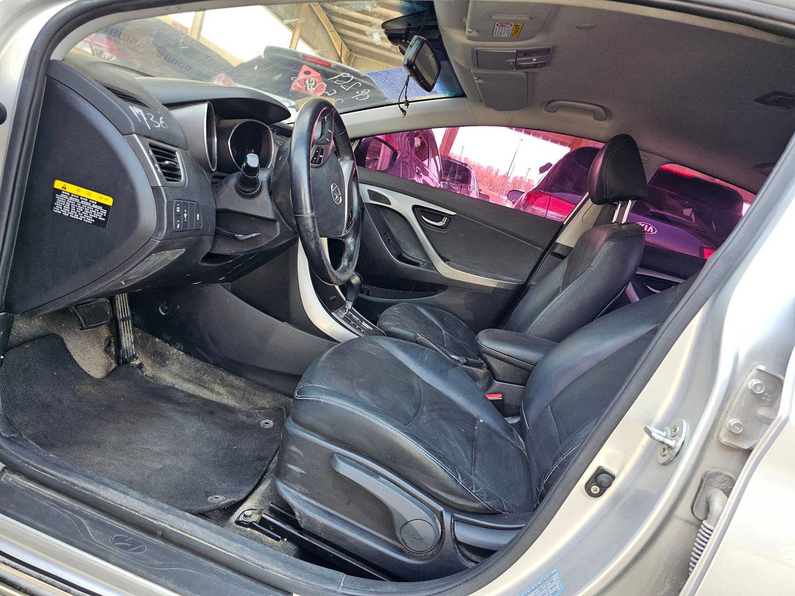 HYUNDAI AVANTE 2013 - Marhaba Auction Used Cars - Image 8