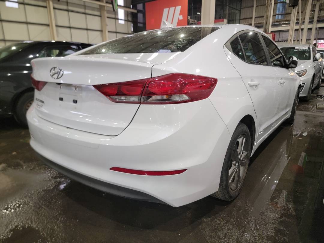 2018 HYUNDAI ELANTRA — 126419 Miles — Lot 70977843 - Marhaba Auctions Used Cars - Image 4