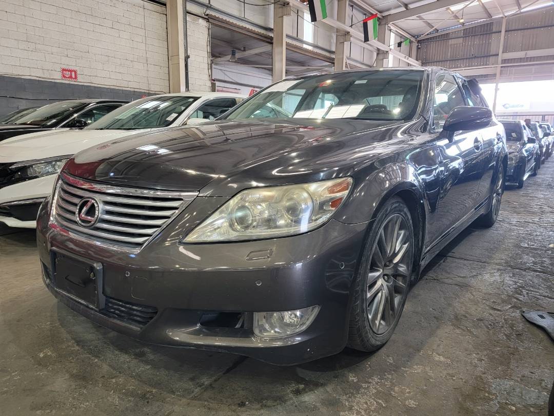 2010 LEXUS LS 460 — 149596 Miles — Lot 5008331 — Main - Marhaba Auctions Used Cars - Image 5