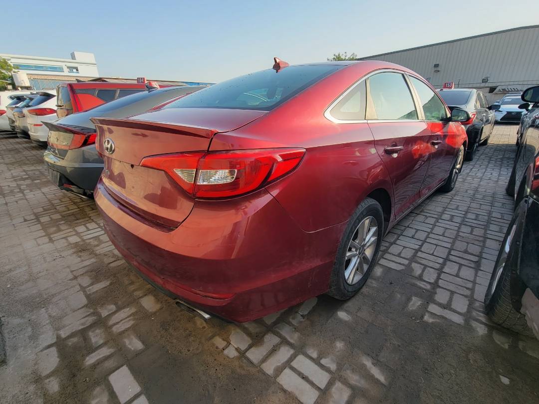 2016 HYUNDAI SONATA — 199528 Miles — Lot F9GH314849 — Main - Marhaba Auctions Used Cars - Image 4