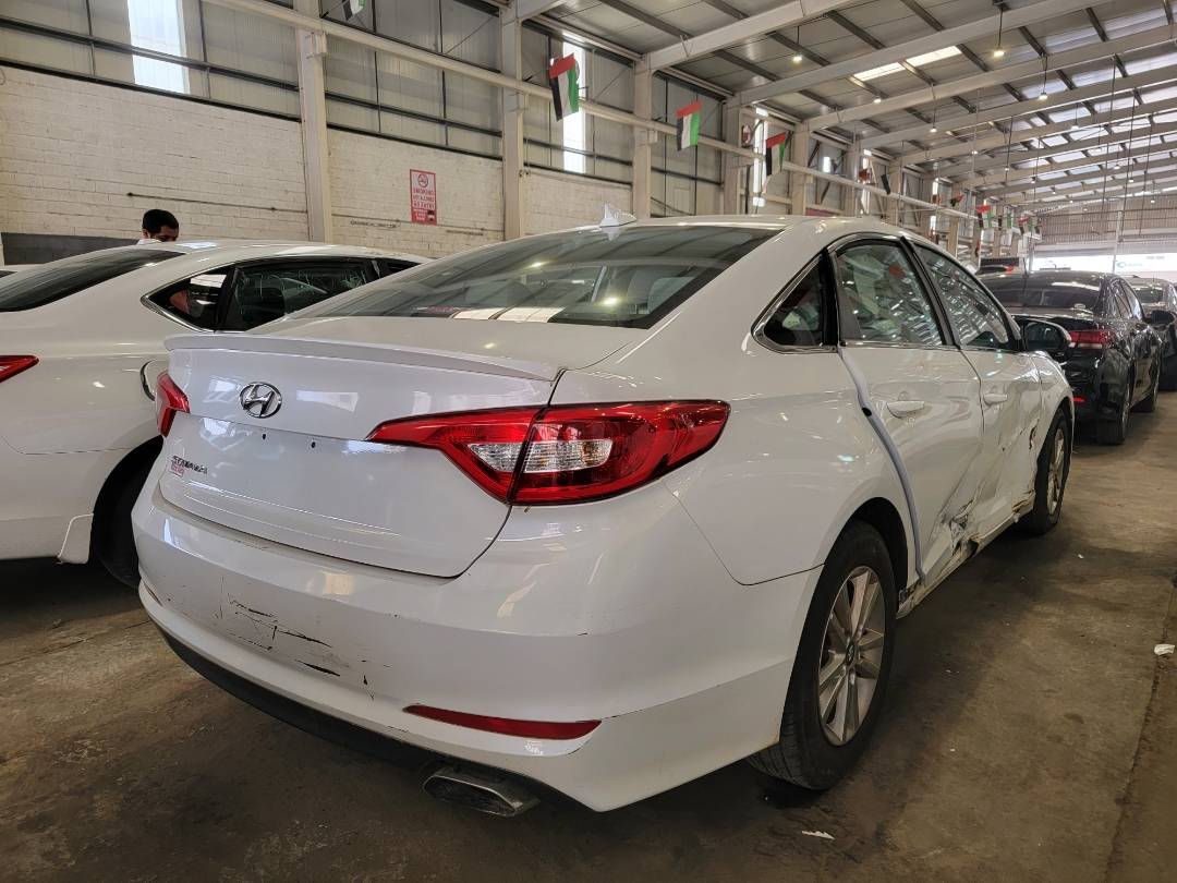 2017 HYUNDAI SONATA — 117881 Miles — Lot H446383 — Main - Marhaba Auctions Used Cars - Image 3