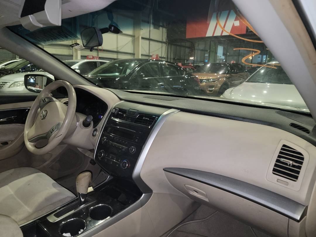 2013 NISSAN ALTIMA — 188276 Miles — Lot 75712823 - Marhaba Auctions Used Cars - Image 5