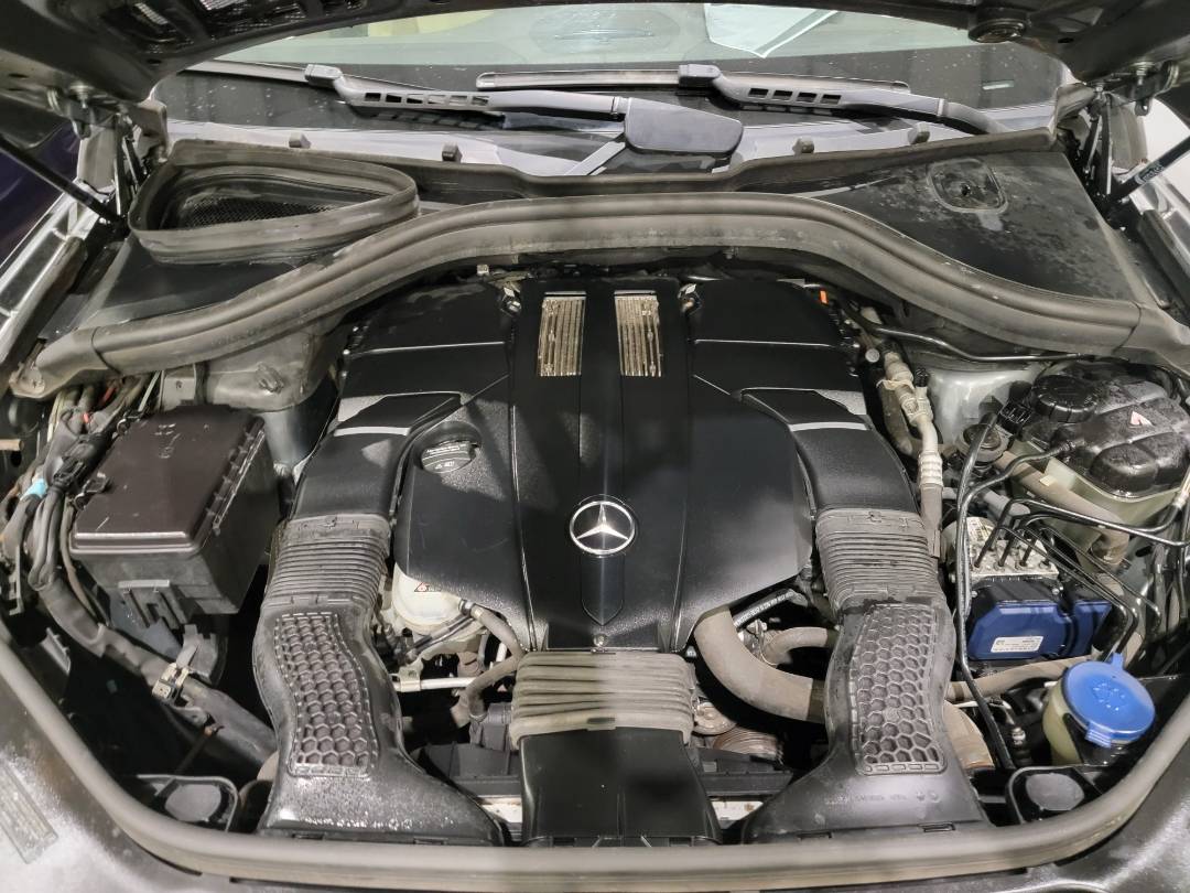 2017 MERCEDES BENZ GLS 450 — 217703 Miles — Lot E7HA884513 — Main - Marhaba Auctions Used Cars - Image 11