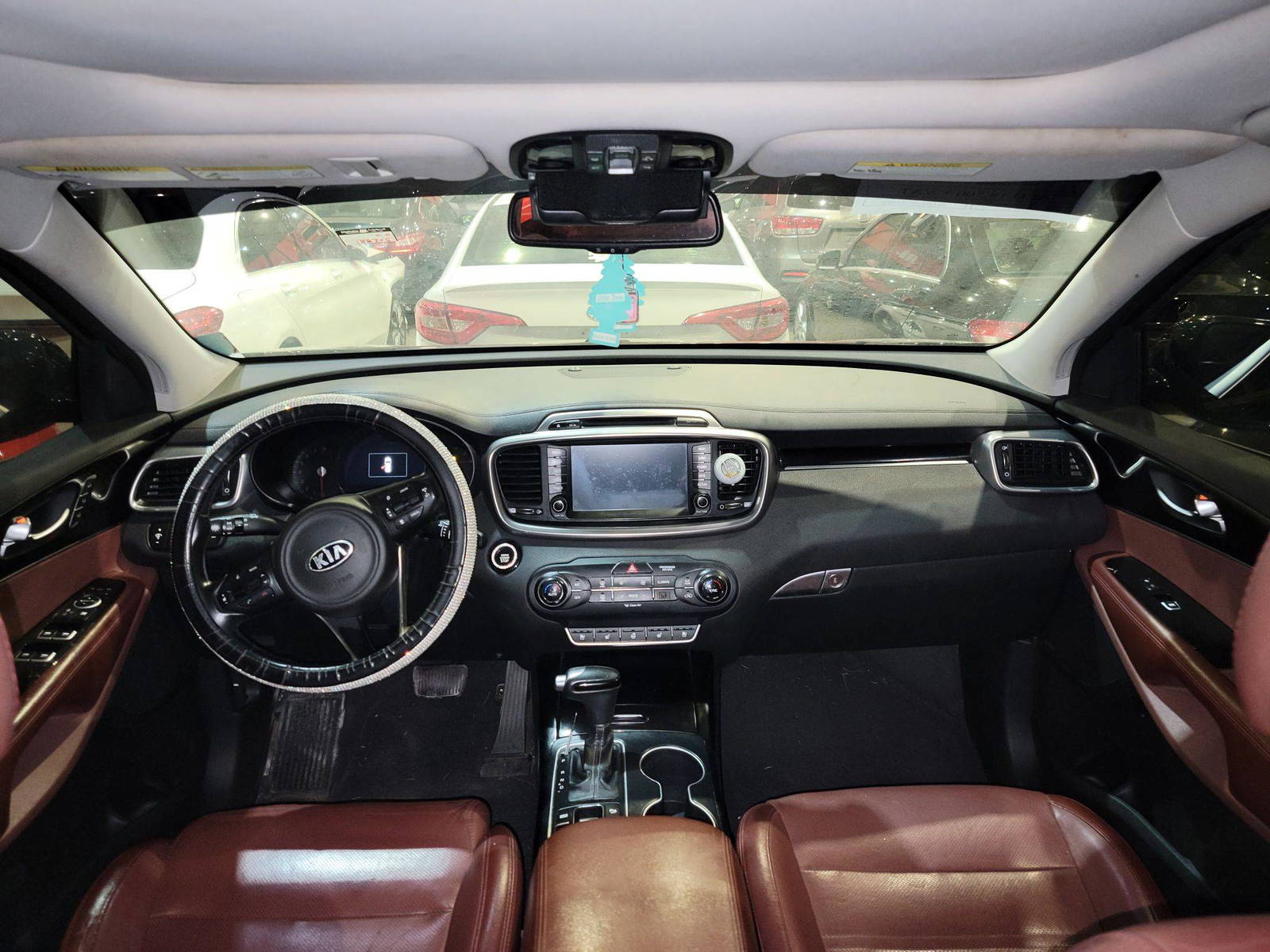 KIA SORENTO 2017 - Marhaba Auction Used Cars - Image 8