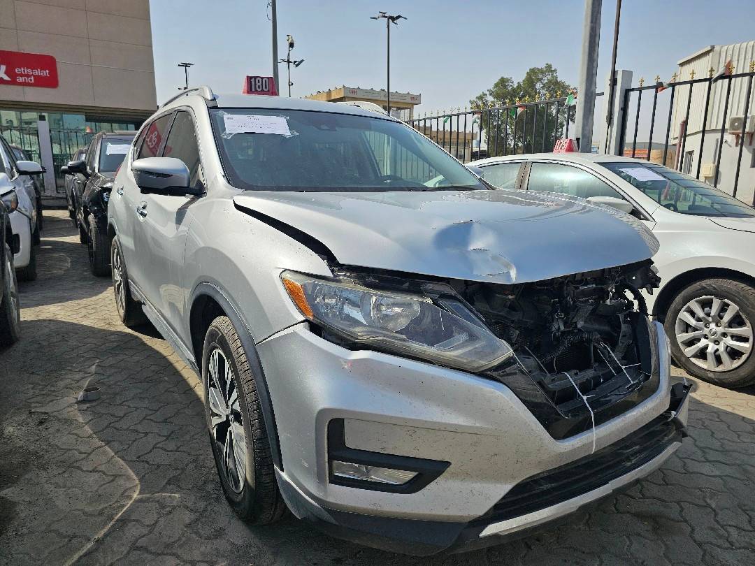 NISSAN ROGUE