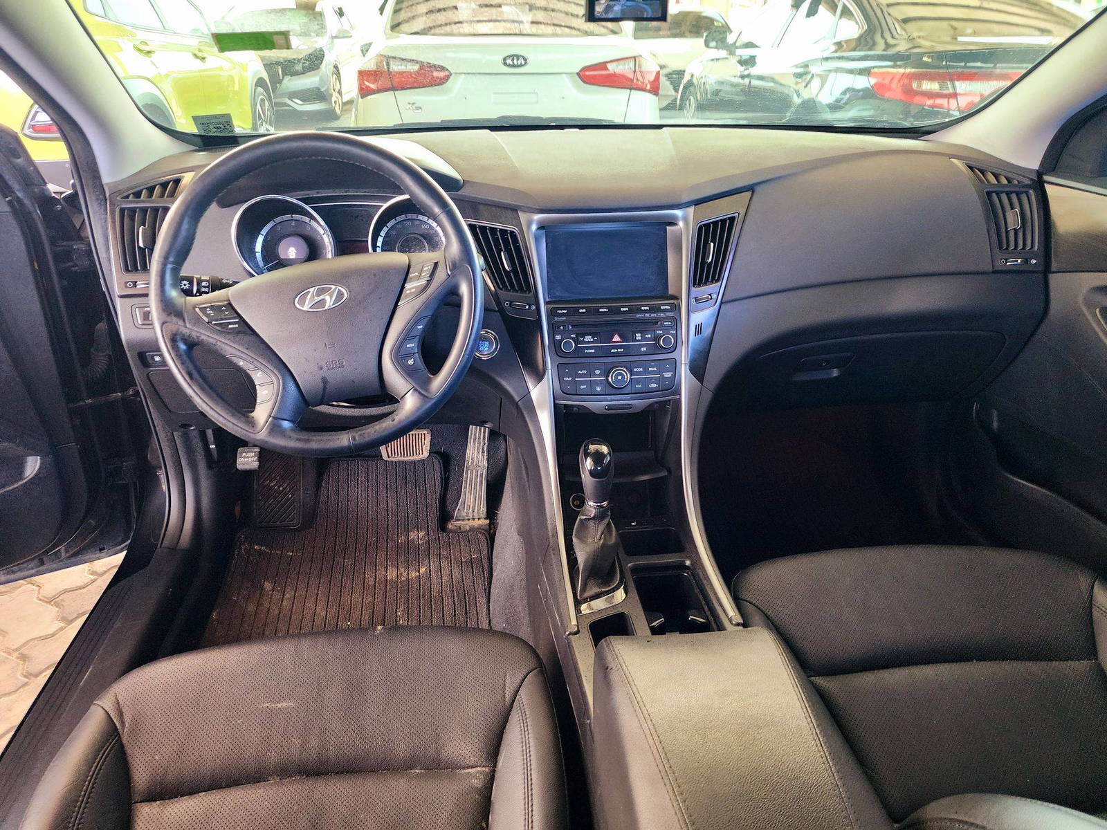 2013 HYUNDAI SONATA — 165575 KM — Lot 558214 — Souq - Marhaba Auctions Used Cars - Image 7