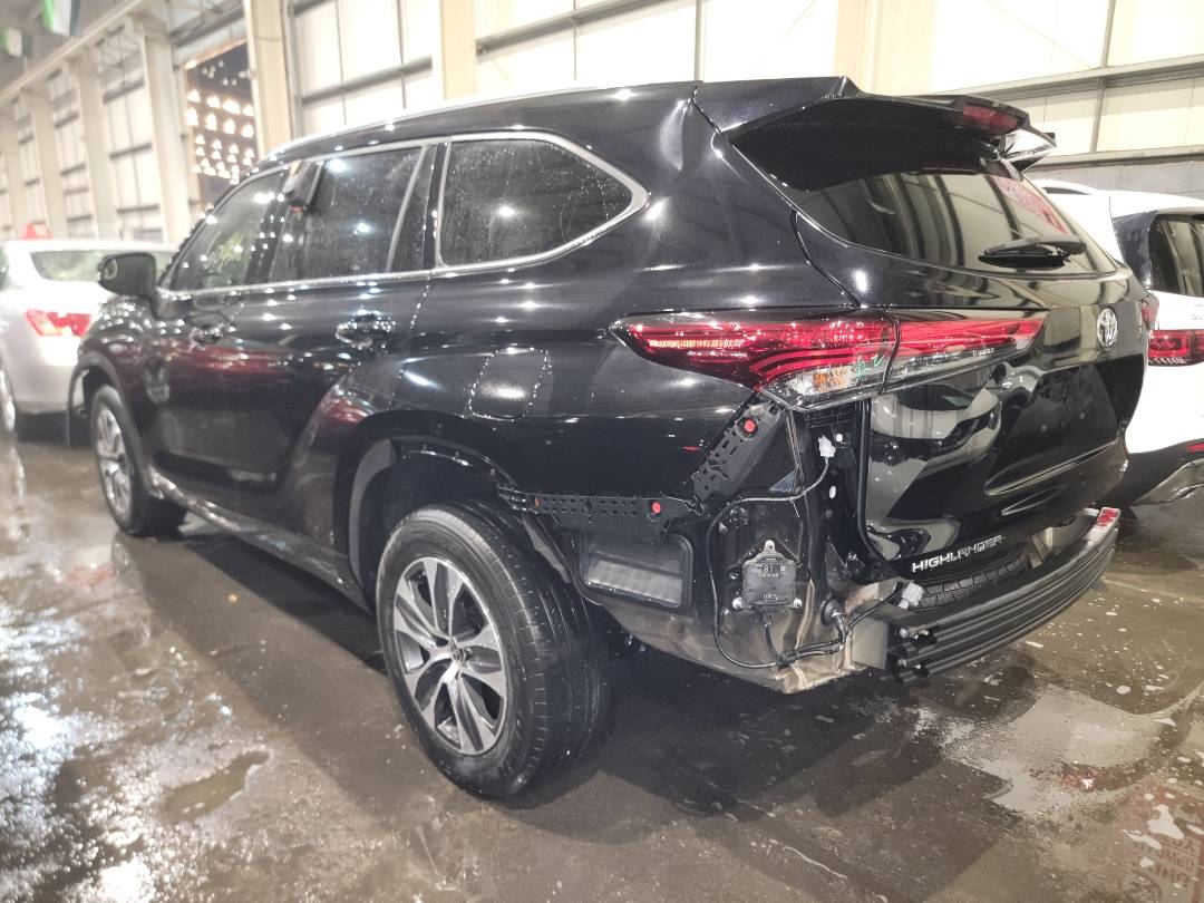 2021 TOYOTA HIGHLANDER — 60314 Miles — Lot S518240 - Marhaba Auctions Used Cars - Image 3