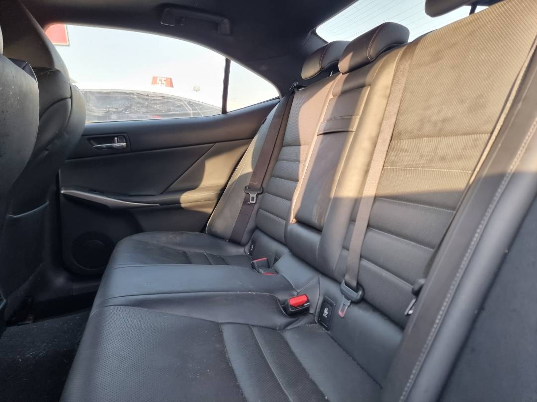 2015 LEXUS IS 250 — 150382 Miles — Lot 016952 — Ind. 12 - Marhaba Auctions Used Cars - Image 6