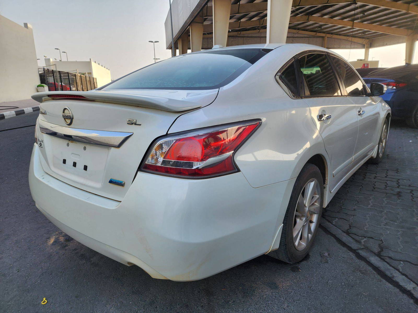 2014 NISSAN ALTIMA — 138262 Miles — Lot 38304439 — Souq - Marhaba Auctions Used Cars - Image 4