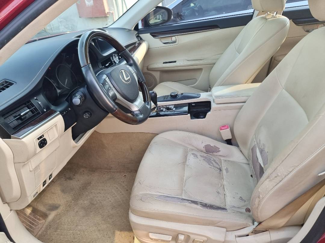 2013 LEXUS ES 350 — 162869 Miles — Lot 125487 — Ind. 12 - Marhaba Auctions Used Cars - Image 8