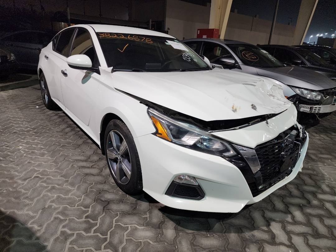 2019 NISSAN ALTIMA — 67996 Miles — Lot 38226878 - Marhaba Auctions Used Cars - Image 6