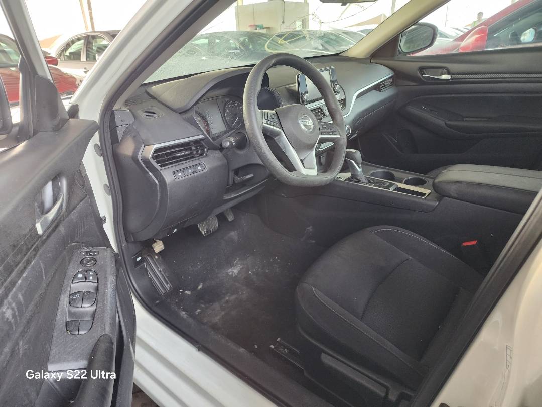 2021 NISSAN ALTIMA — 33009 Miles — Lot 390835 — Souq - Marhaba Auctions Used Cars - Image 6