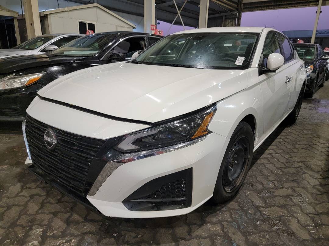 2023 NISSAN ALTIMA — 71169 Miles — Lot 66821235 — Souq - Marhaba Auctions Used Cars - Image 6