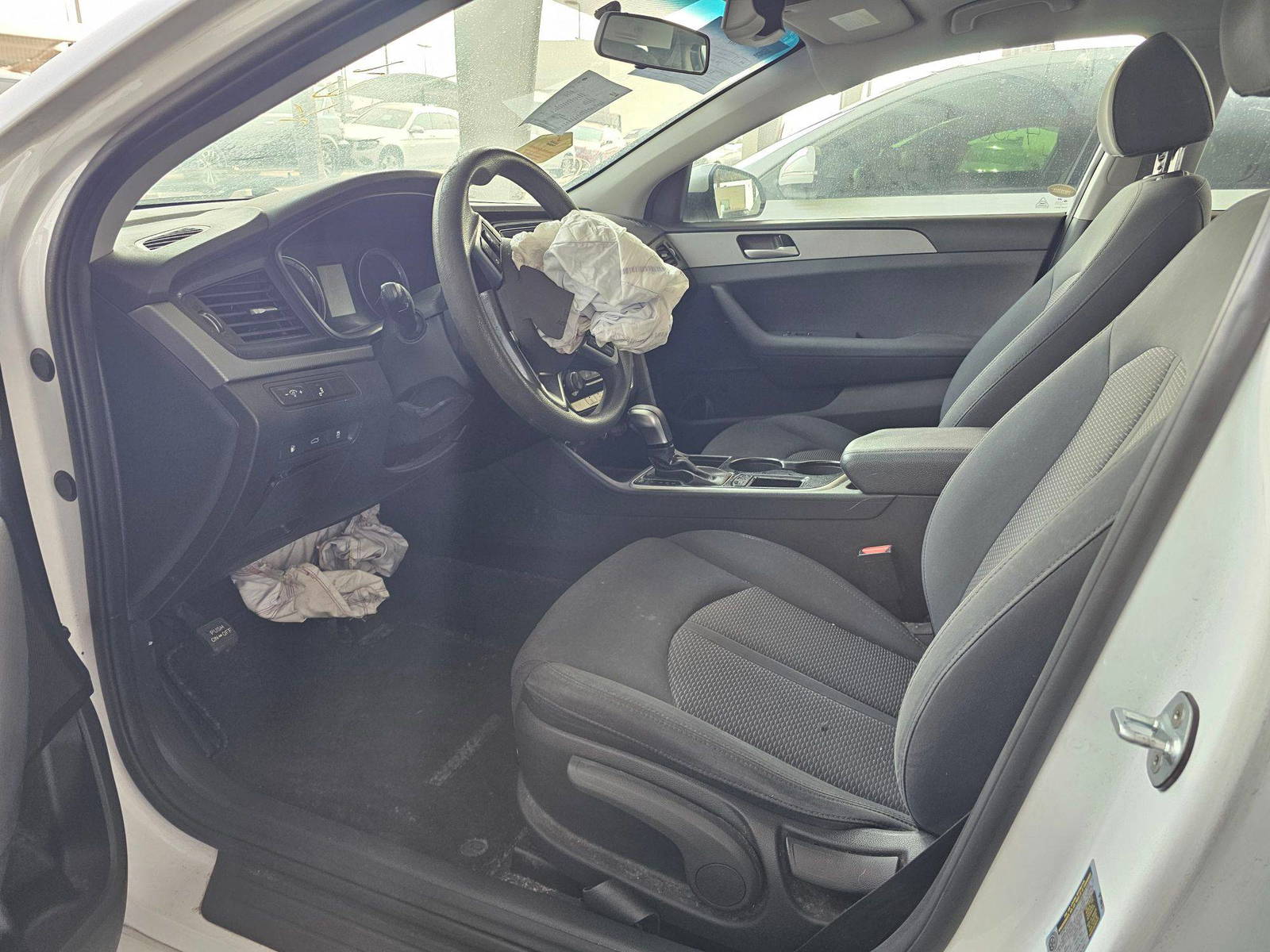 2019 HYUNDAI SONATA — 73677 Miles — Lot H756956 — Souq - Marhaba Auctions Used Cars - Image 9