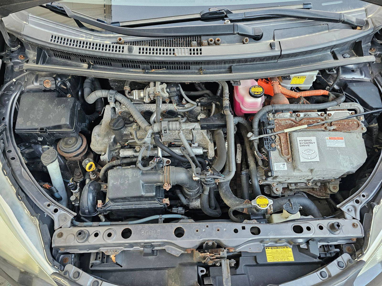 TOYOTA PRIUS 2012 - Marhaba Auction Used Cars - Image 9