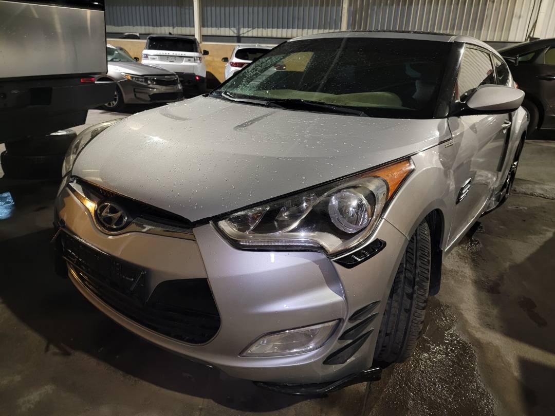 2017 HYUNDAI VELOSTER — 128217 Miles — Lot HU322157 — Main - Marhaba Auctions Used Cars - Image 4