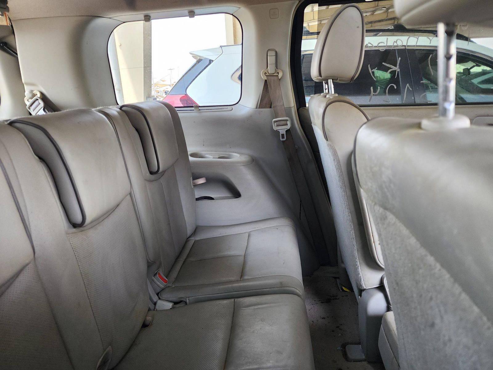 2011 NISSAN QUEST — 120449 Miles — Lot 39220767 — Souq - Marhaba Auctions Used Cars - Image 4