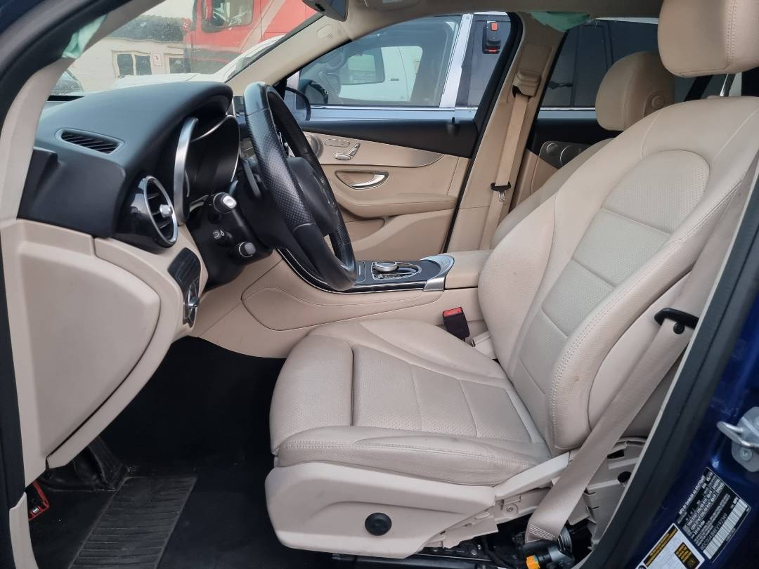 2019 MERCEDES BENZ GLC-300 — 51556 Miles — Lot 39563114 — Ind. 12 - Marhaba Auctions Used Cars - Image 8
