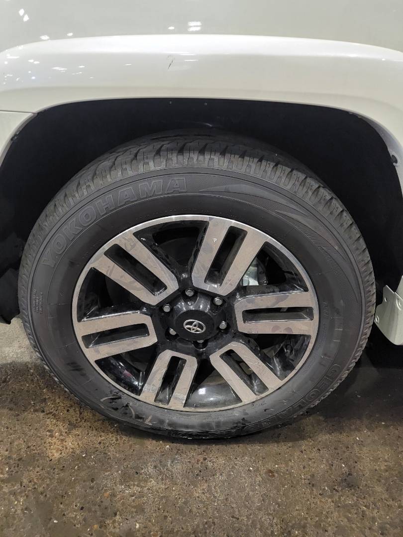 2023 TOYOTA 4RUNNER — 448 Miles — Lot 5228 — Main - Marhaba Auctions Used Cars - Image 10