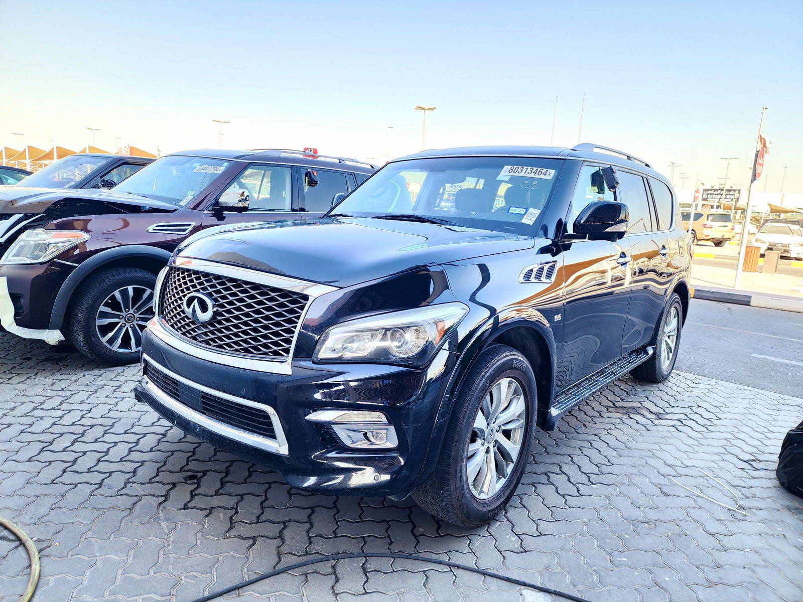 2016 INFINITI QX80 — 169624 Miles — Lot 80313464 — Souq - Marhaba Auctions Used Cars - Image 5