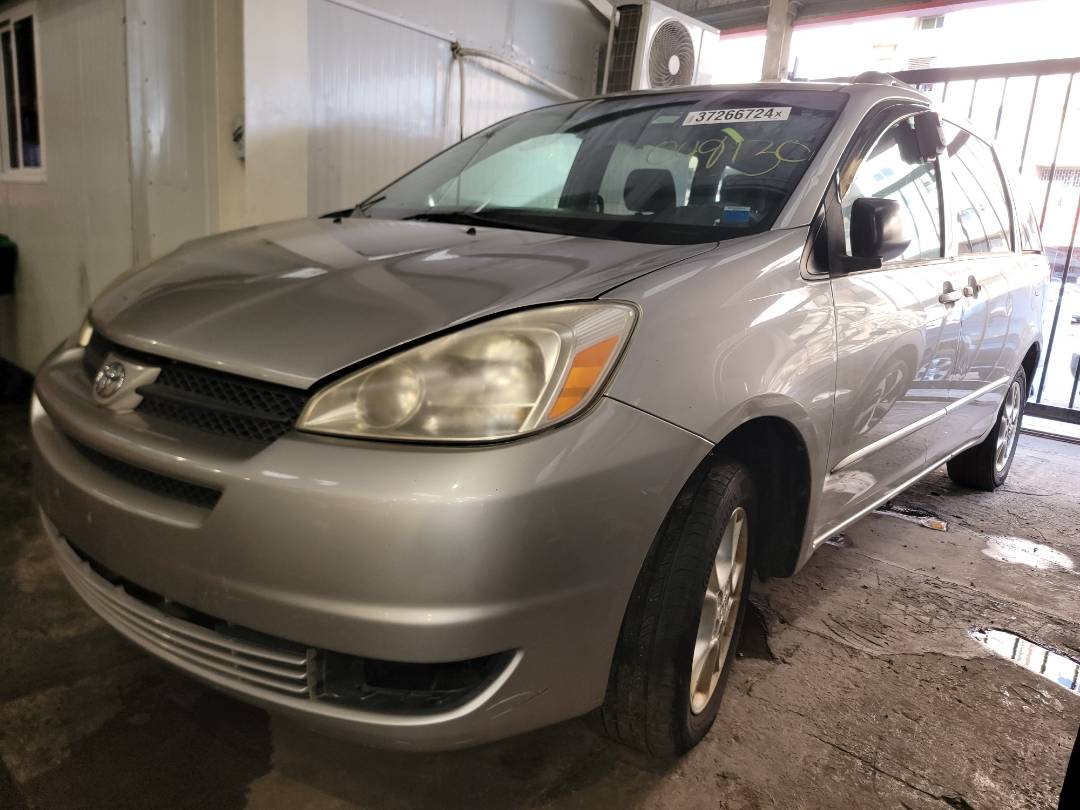 2005 TOYOTA SIENNA — 209676 Miles — Lot 37266724 - Marhaba Auctions Used Cars - Image 9