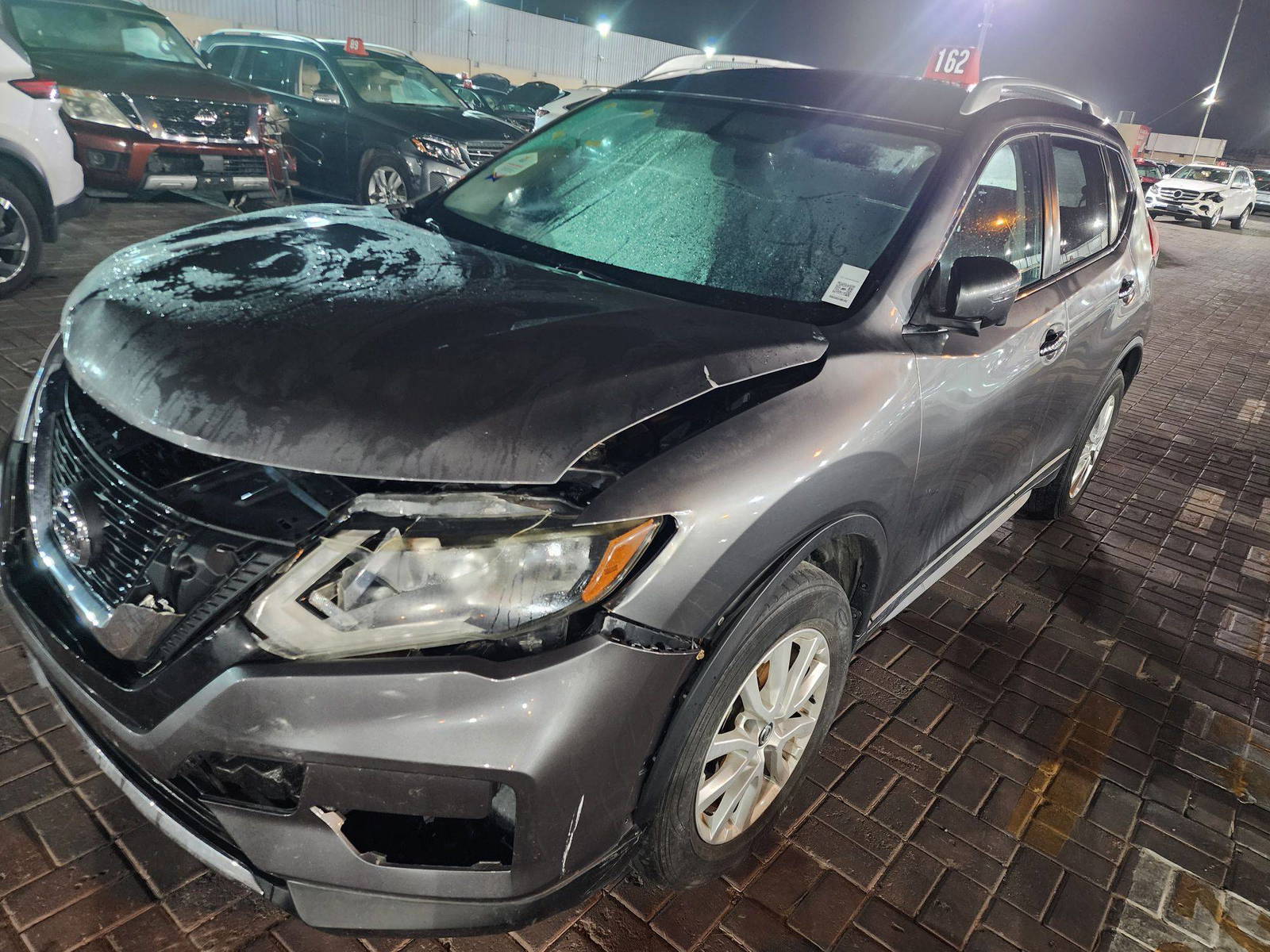 2017 NISSAN ROGUE — 123126 Miles — Lot 6HW136108 - Marhaba Auctions Used Cars - Image 4