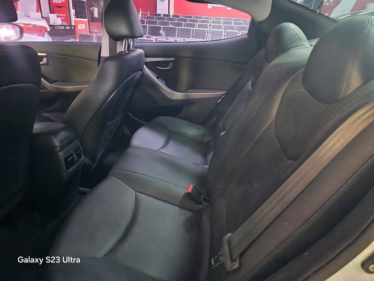 HYUNDAI AVANTE 2015 - Marhaba Auction Used Cars - Image 9