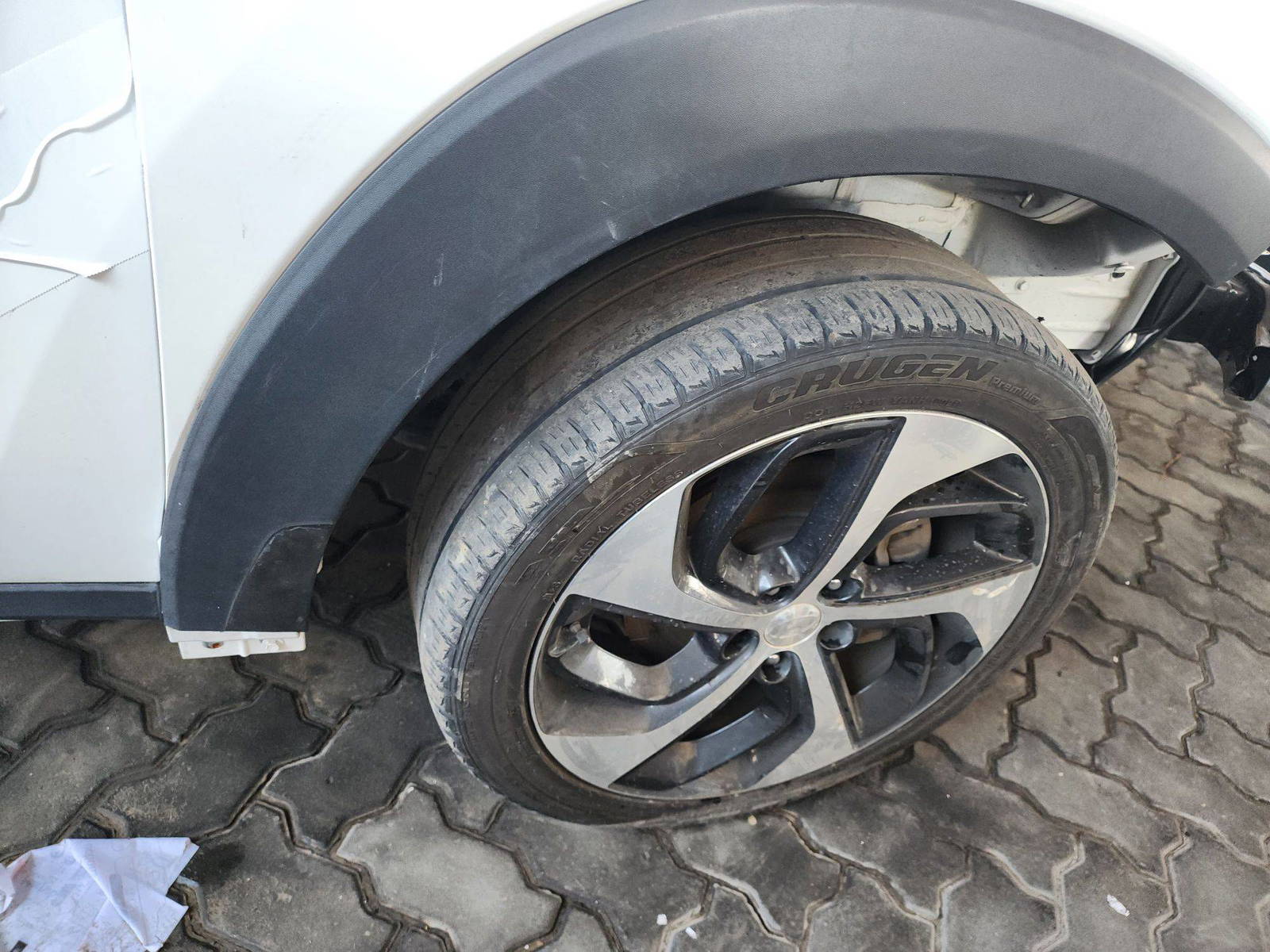 2018 HYUNDAI TUCSON — 90184 Miles — Lot 70422783 - Marhaba Auctions Used Cars - Image 4