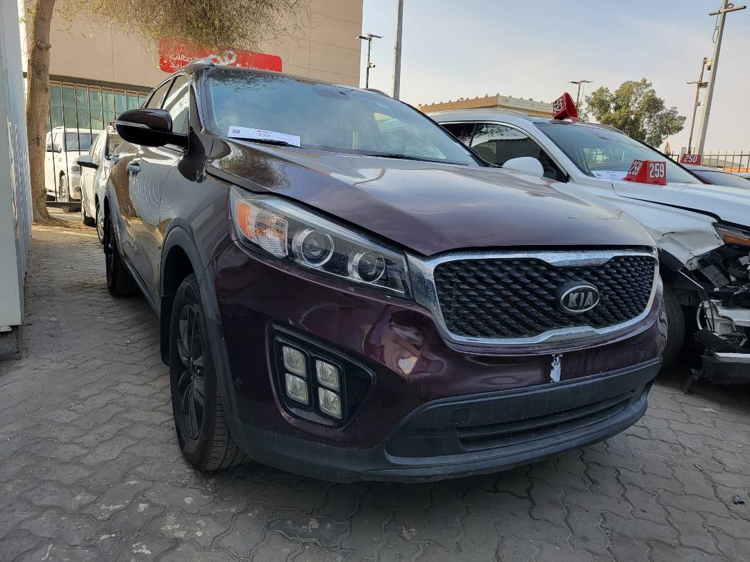 2017 KIA SORENTO — 104528 Miles — Lot 38HG217411 — Main - Marhaba Auctions Used Cars - Image 5