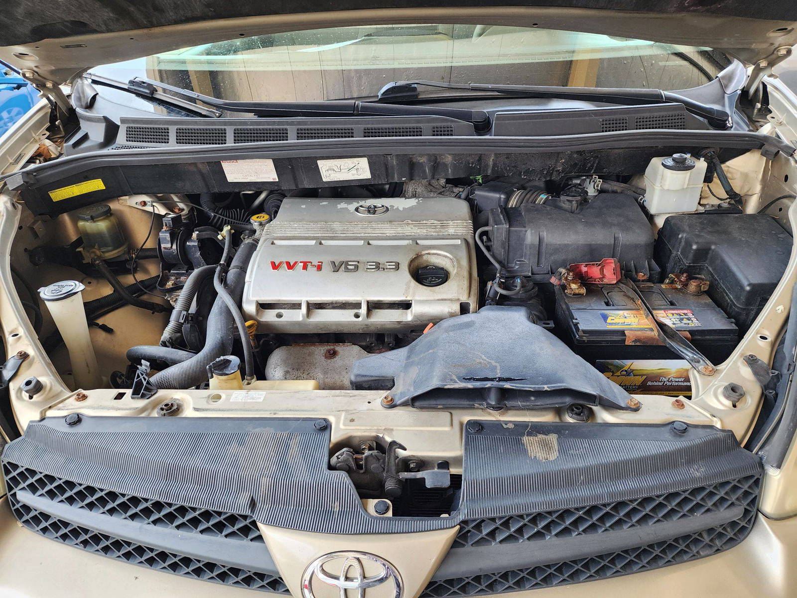 2005 TOYOTA SIENNA — 259593 Miles — Lot 25625 — Souq - Marhaba Auctions Used Cars - Image 12