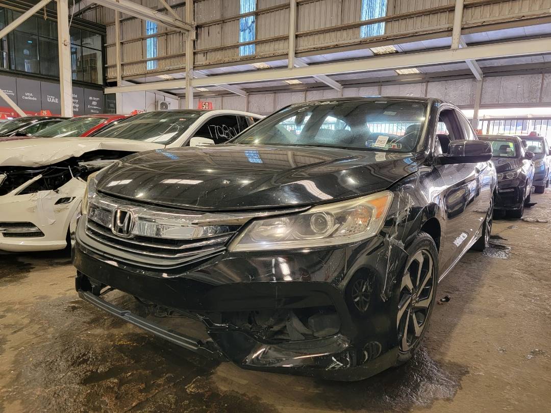 2017 HONDA ACCORD — 141046 Miles — Lot 38732606 — Main - Marhaba Auctions Used Cars - Image 5