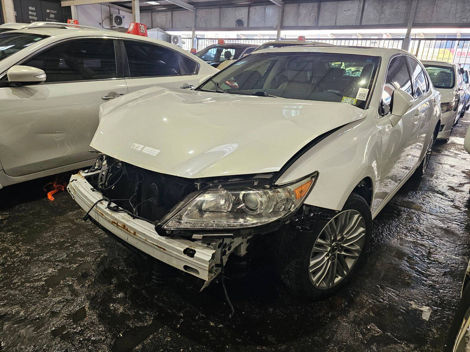 LEXUS ES 350 2015 - Marhaba Auction Used Cars - Image 5