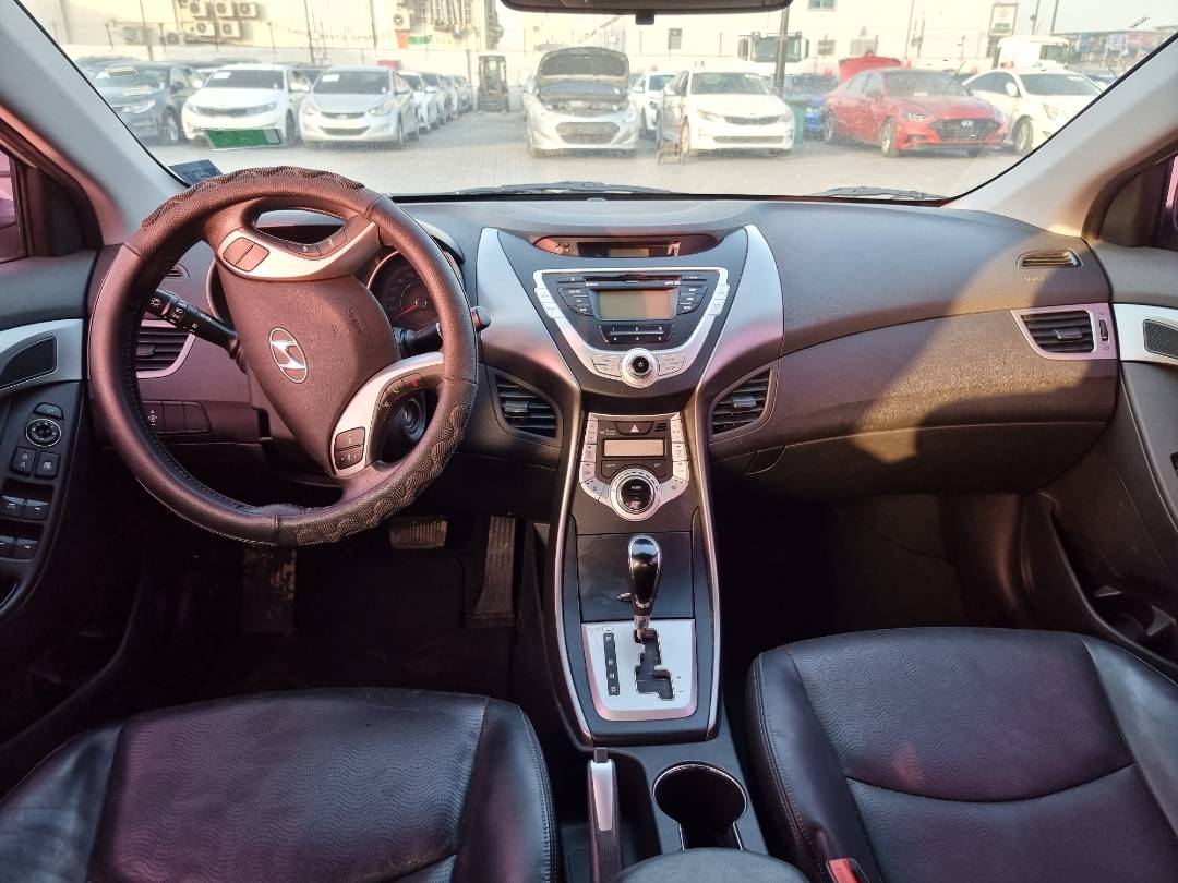 2011 HYUNDAI AVANTE — 134608 KM — Lot 124587 — Souq - Marhaba Auctions Used Cars - Image 7