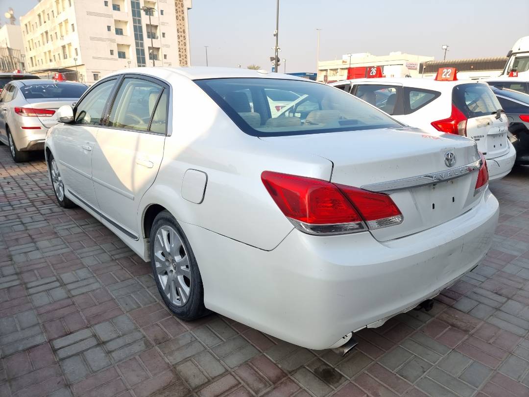 2012 TOYOTA AVALON — 203197 Miles — Lot 125487 — Ind. 12 - Marhaba Auctions Used Cars - Image 3