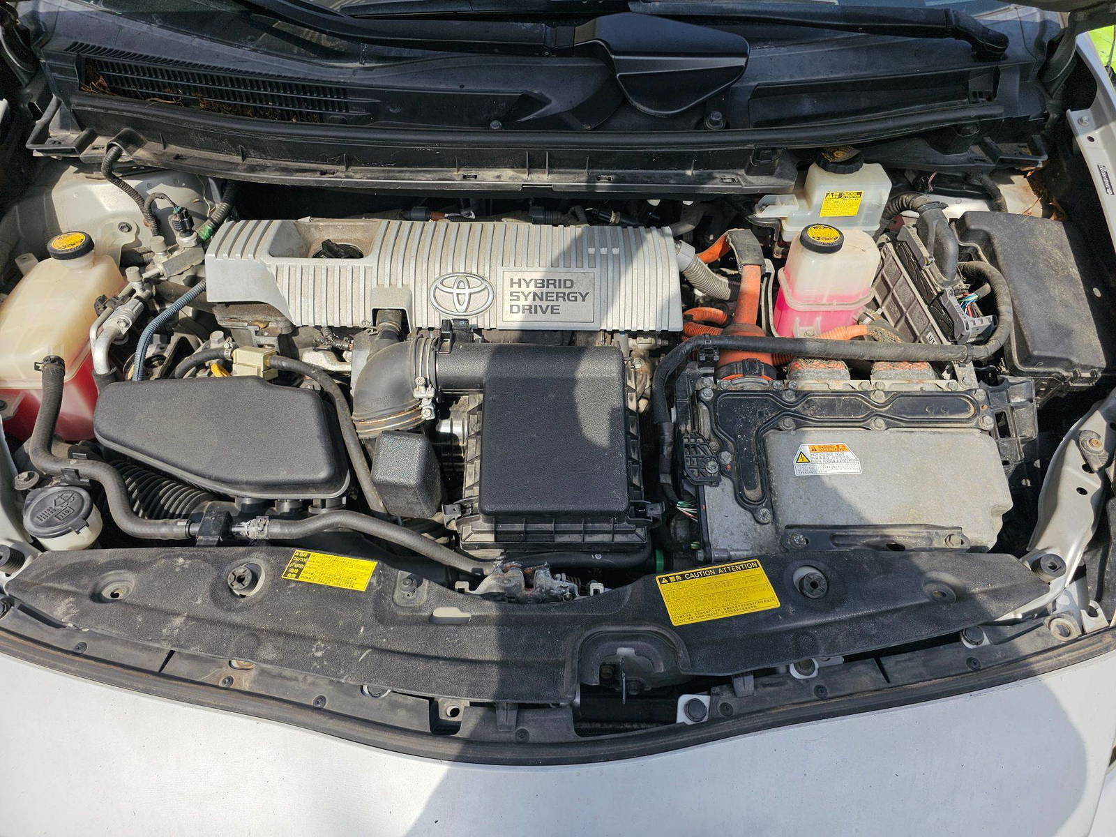 2010 TOYOTA PRIUS — 166877 Miles — Lot U1A0015830 — Souq - Marhaba Auctions Used Cars - Image 11
