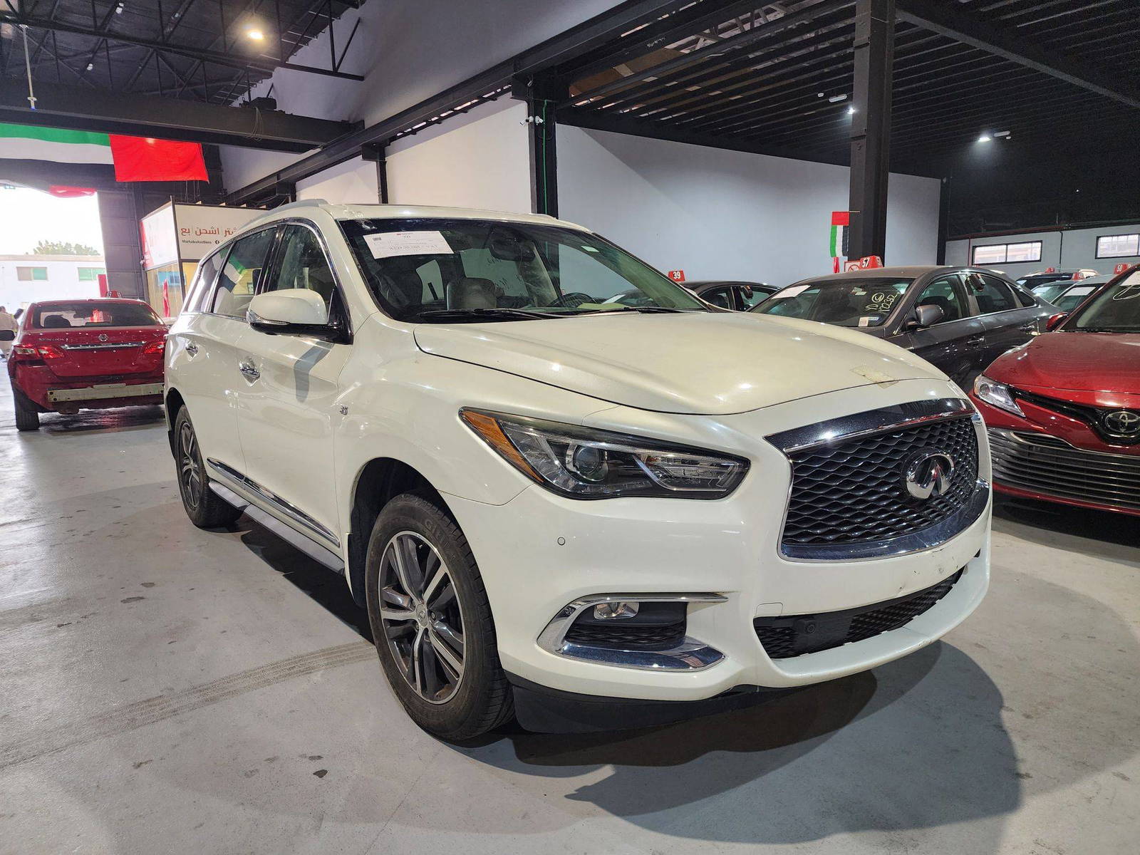 2017 INFINITI QX60 — 77541 Miles — Lot 40198731 — Al Quoz - Marhaba Auctions Used Cars - Image 4
