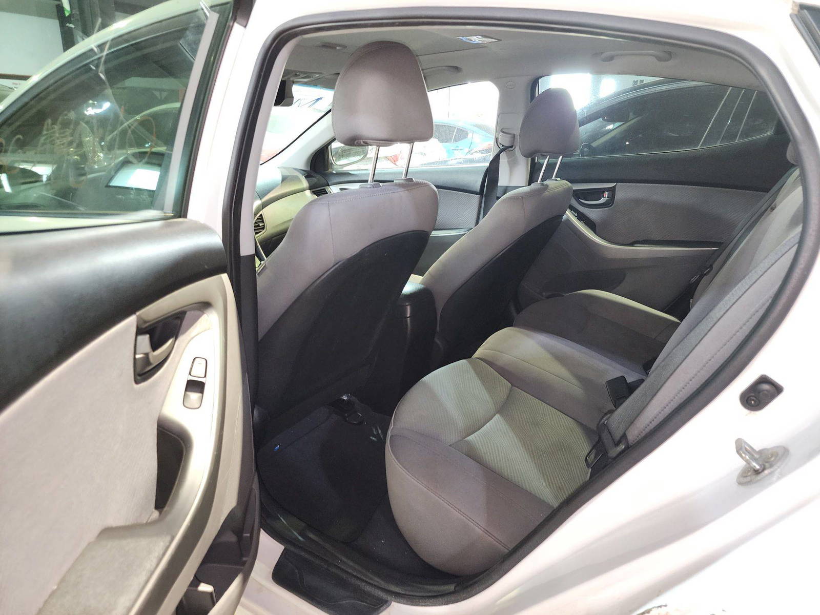 HYUNDAI ELANTRA 2013 - Marhaba Auction Used Cars - Image 7