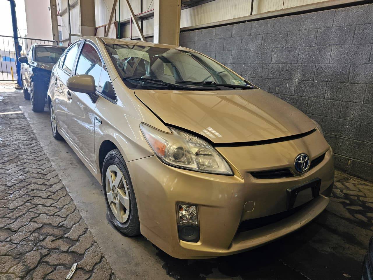 2010 TOYOTA PRIUS — 222544 Miles — Lot 1015570 — Main - Marhaba Auctions Used Cars - Image 5