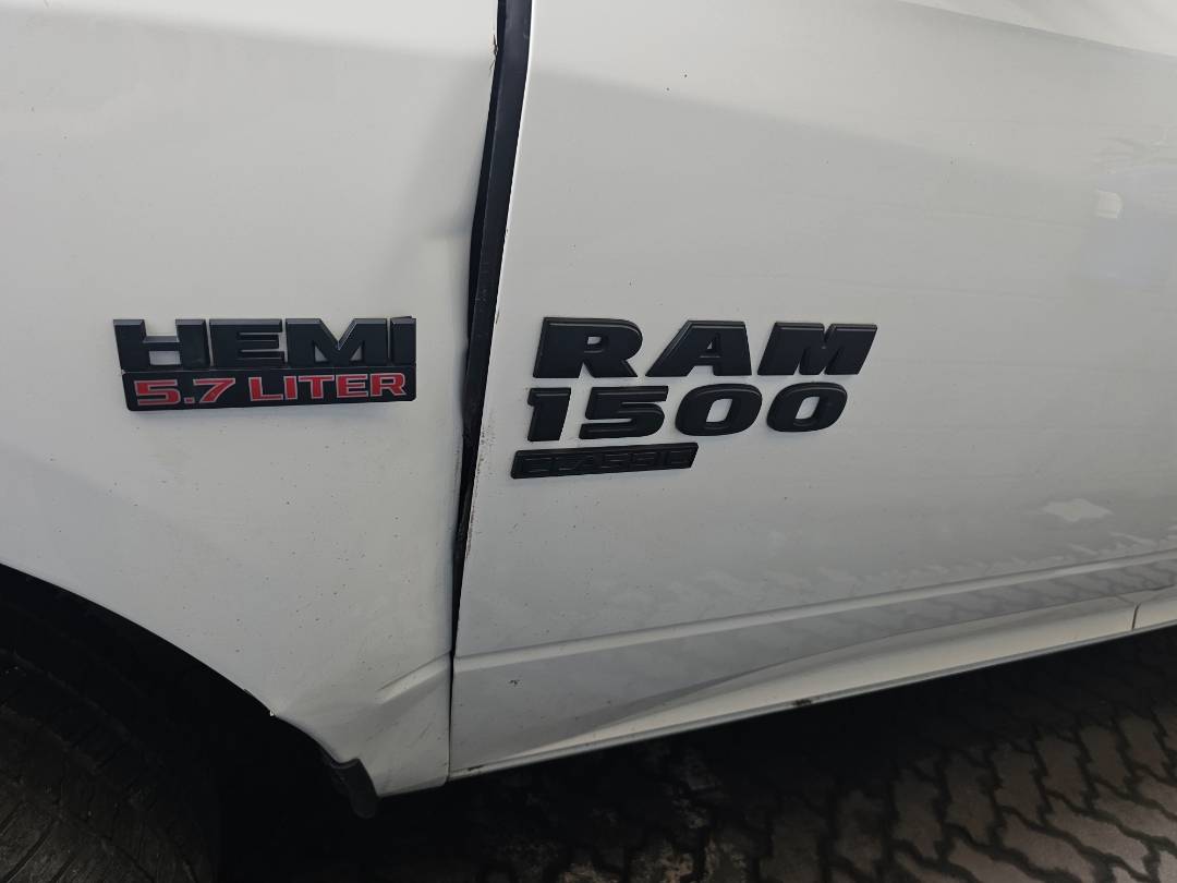 2019 RAM 1500 — 194692 KM — Lot 12323575 — Main - Marhaba Auctions Used Cars - Image 8