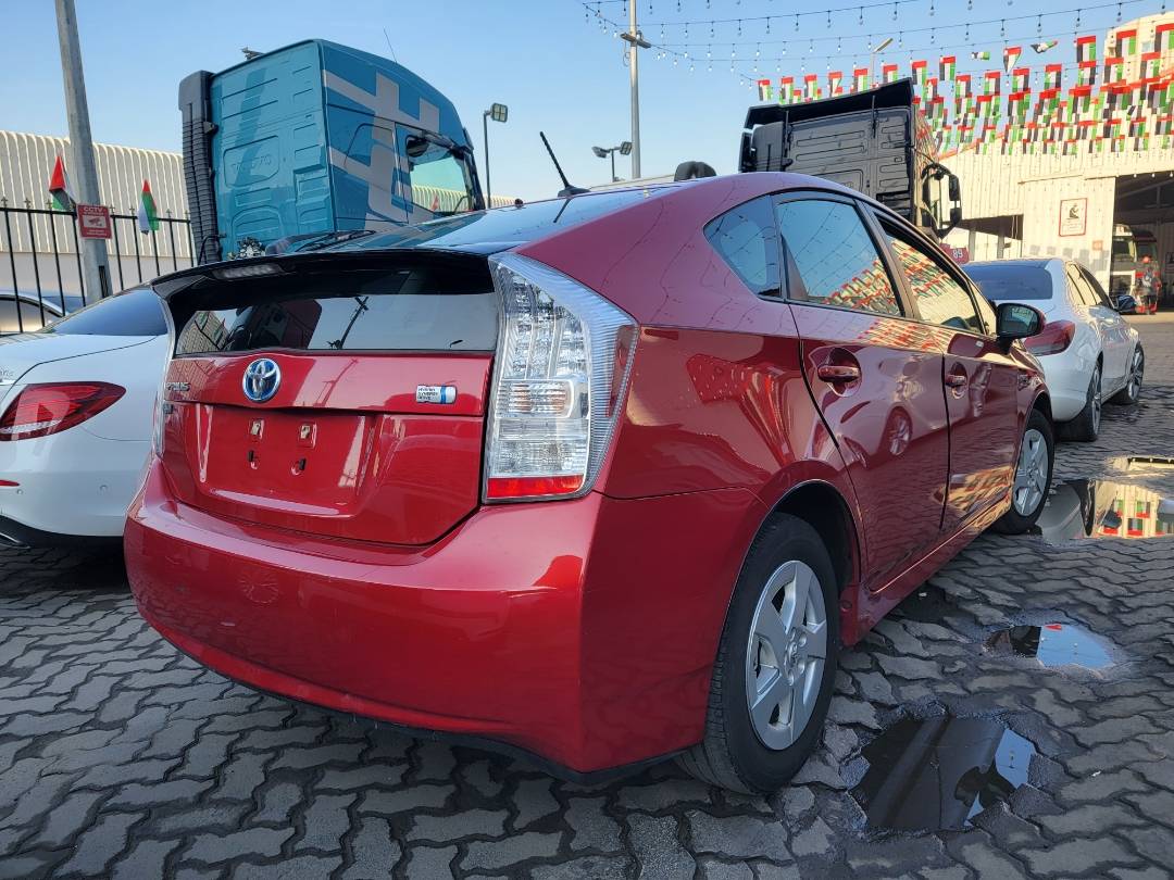 2010 TOYOTA PRIUS — 211760 Miles — Lot U3A0245305 — Main - Marhaba Auctions Used Cars - Image 3