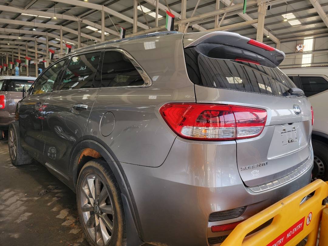 2018 KIA SORENTO — 129242 Miles — Lot 38343954 — Main - Marhaba Auctions Used Cars - Image 3