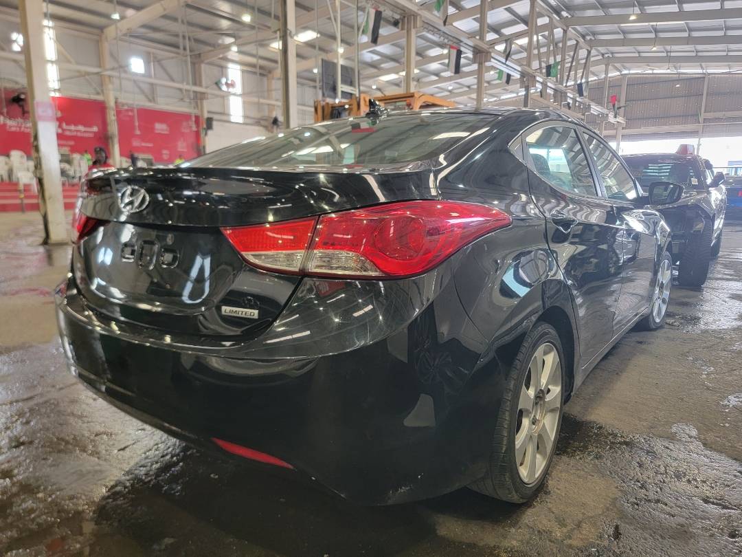 2013 HYUNDAI ELANTRA — 193389 Miles — Lot DU551797 — Main - Marhaba Auctions Used Cars - Image 3