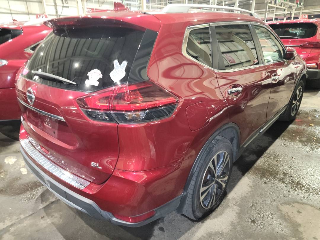 2018 NISSAN ROGUE — 145836 Miles — Lot C826349 - Marhaba Auctions Used Cars - Image 3