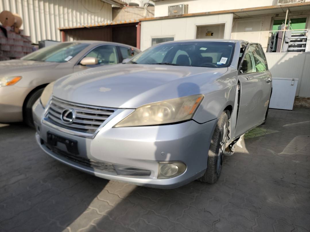 2011 LEXUS ES 350 — 187929 Miles — Lot EG4B2444860 — Main - Marhaba Auctions Used Cars - Image 4