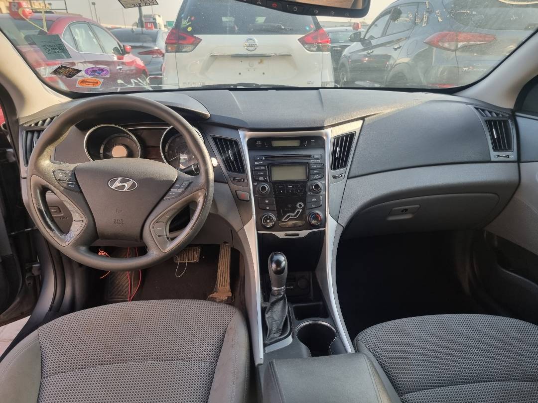 2012 HYUNDAI SONATA — 218747 Miles — Lot 125487 — Ind. 12 - Marhaba Auctions Used Cars - Image 8
