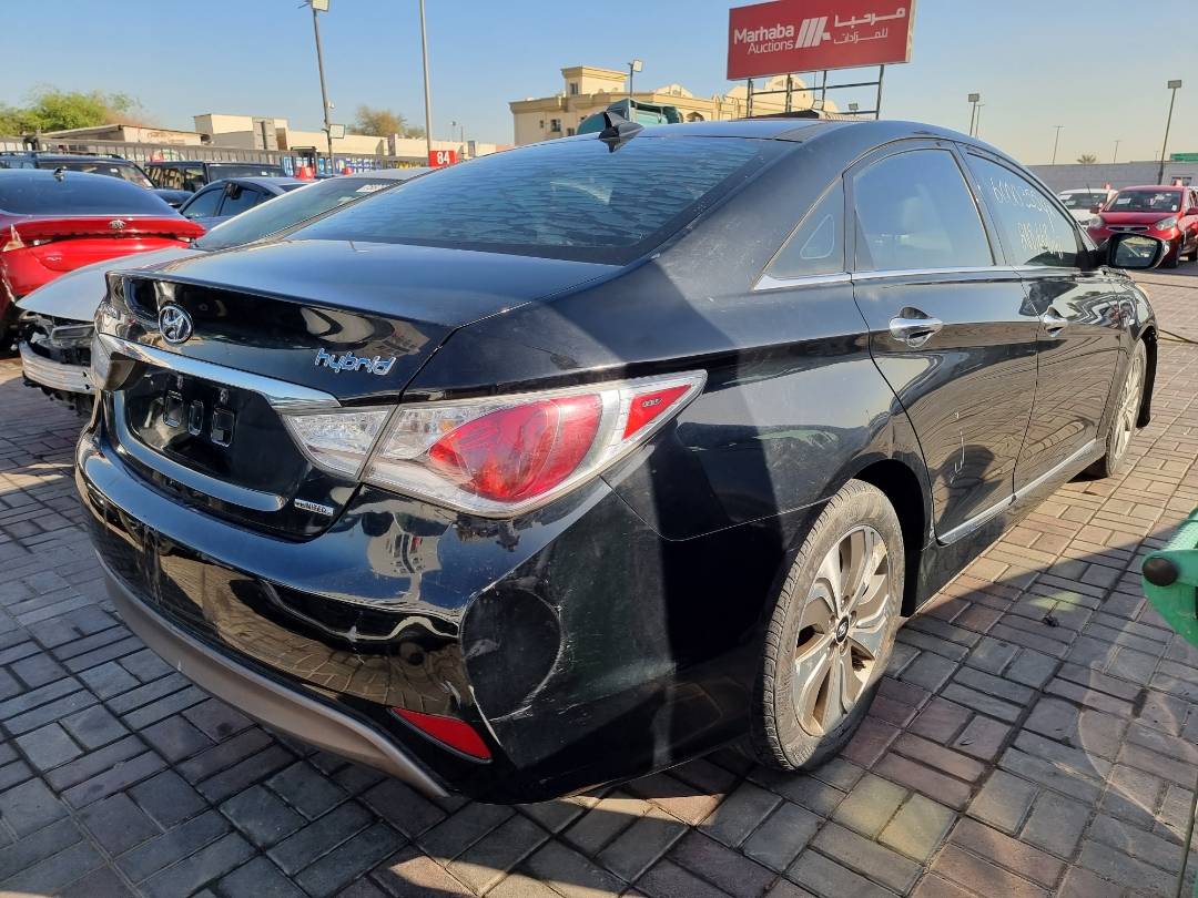 2013 HYUNDAI SONATA — 208668 Miles — Lot 215487 — Ind. 12 - Marhaba Auctions Used Cars - Image 4