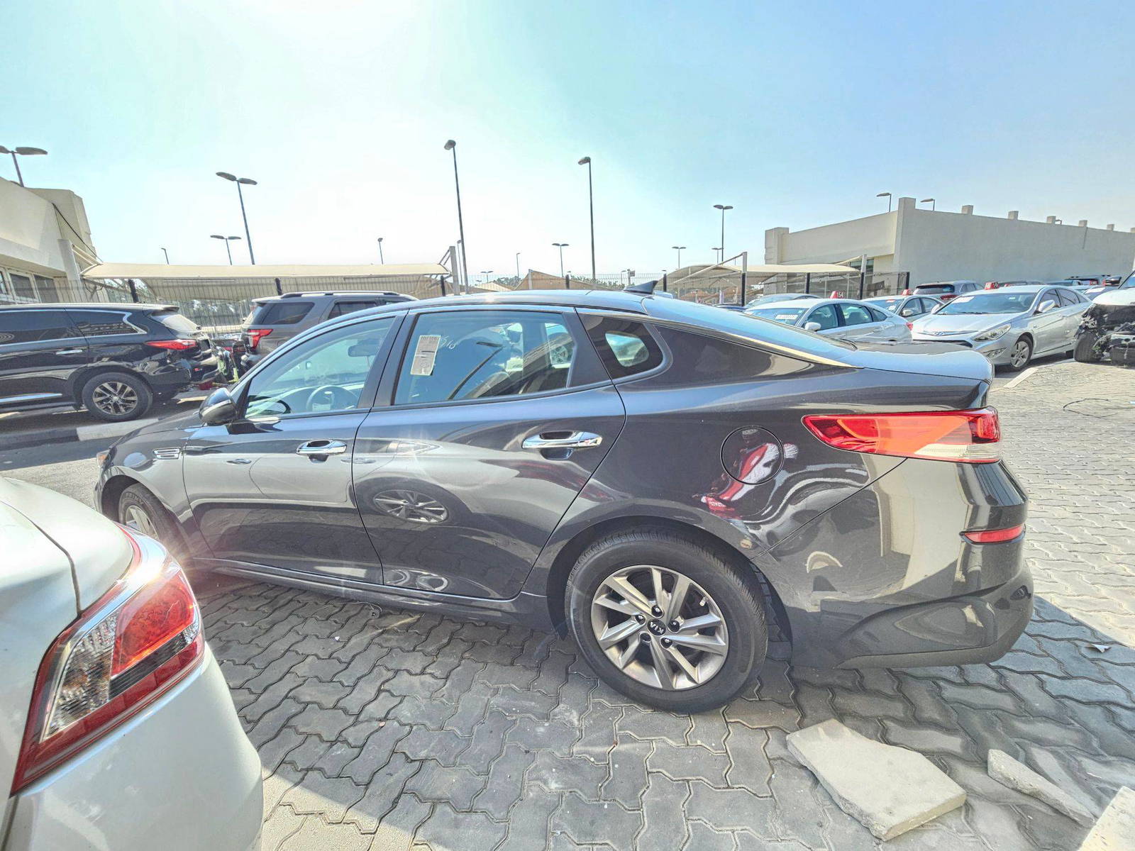 2019 KIA OPTIMA — 114476 Miles — Lot 1871667 — Souq - Marhaba Auctions Used Cars - Image 4